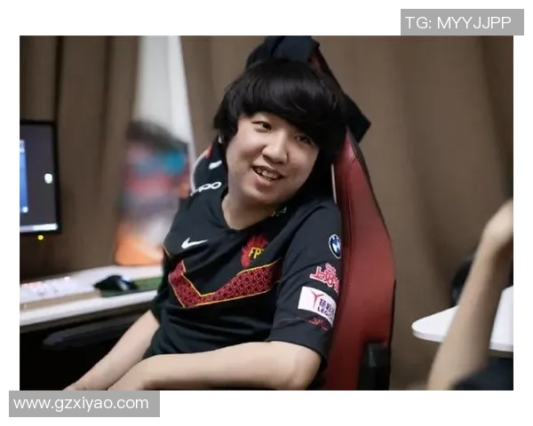 FPX战术解析:从团队协作到个体发挥的全面探讨与分析 FPX战术解析:从团队协作到个体发挥的全面探讨与分析